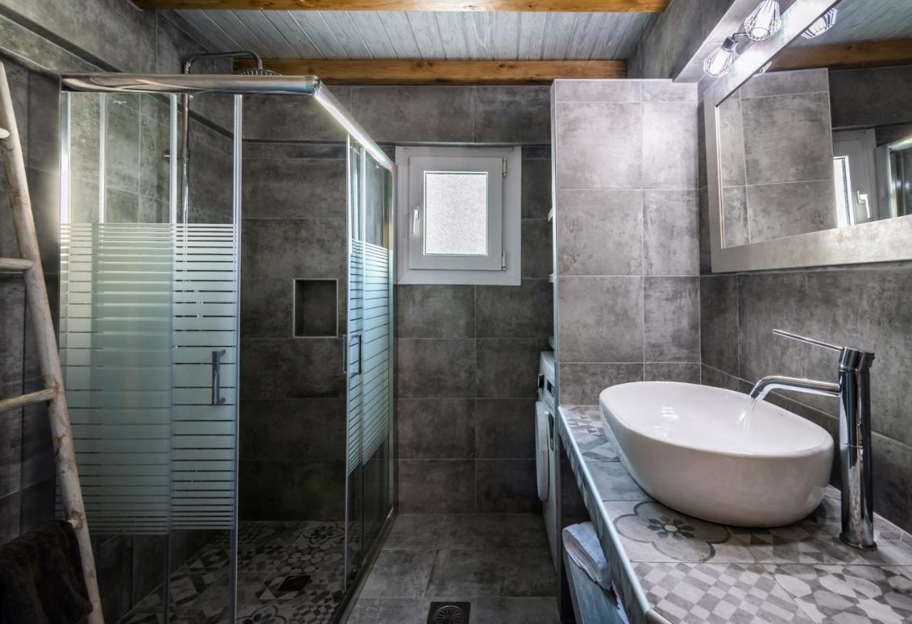 Giorgantis House & Studio Τριοβάσαλος Εξωτερικό φωτογραφία