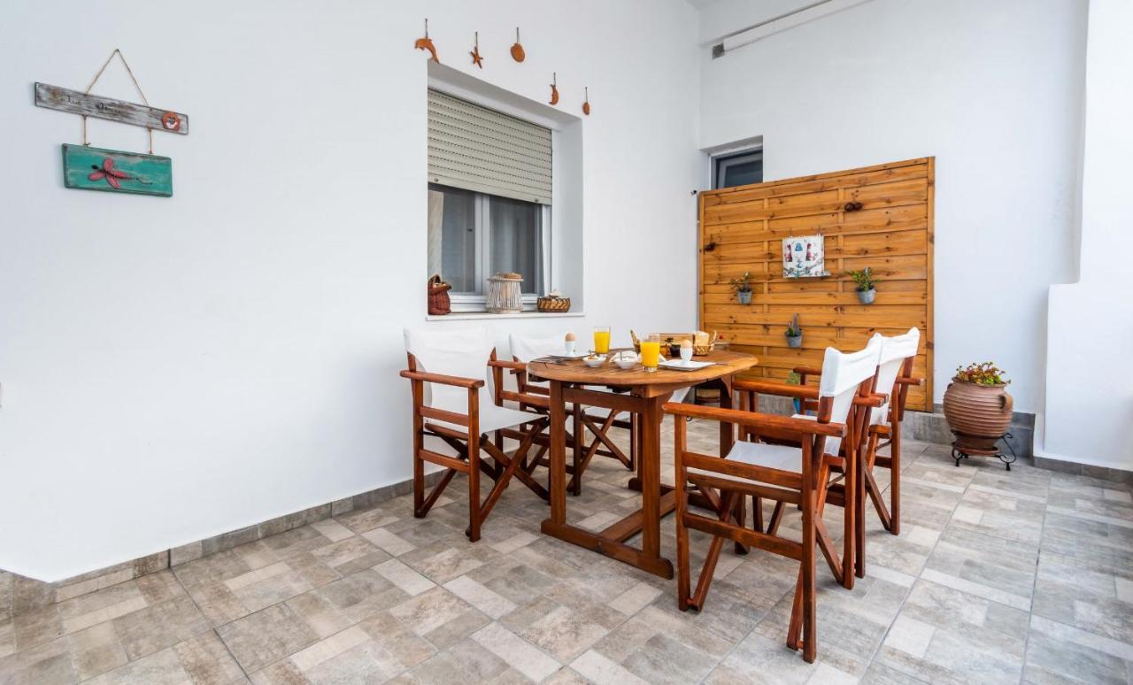 Giorgantis House & Studio Τριοβάσαλος Εξωτερικό φωτογραφία